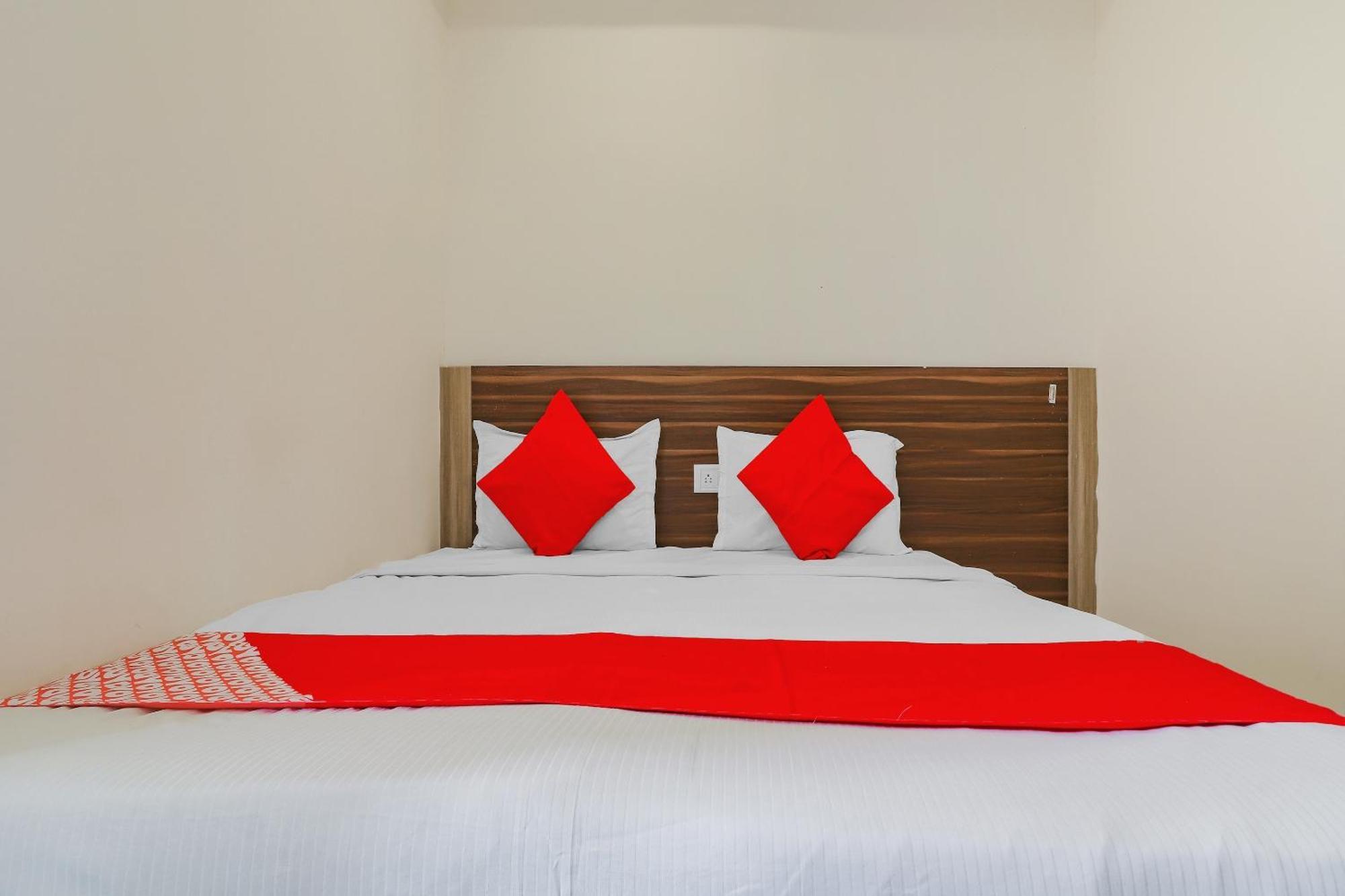 Oyo Adda Rooms Hyderabad Esterno foto